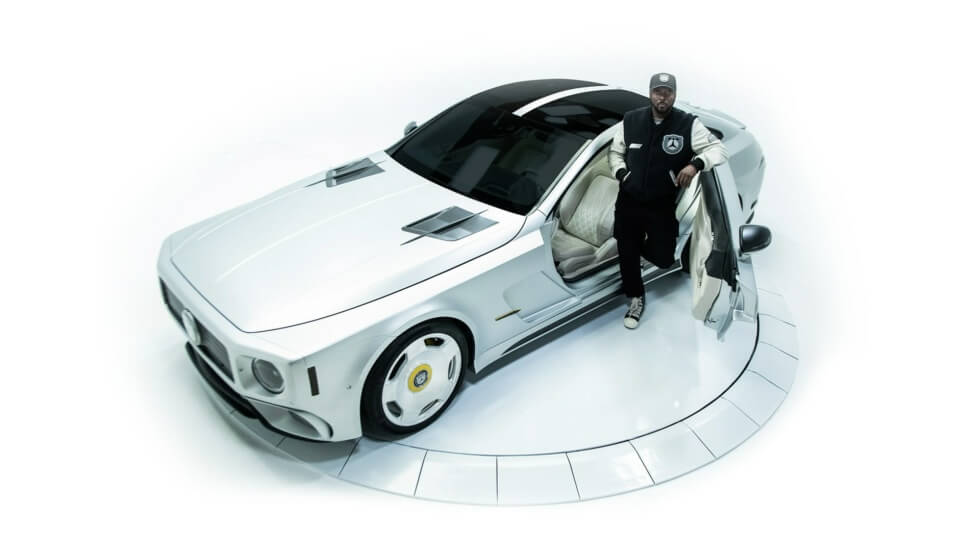 WILL.I.AMG Open Door