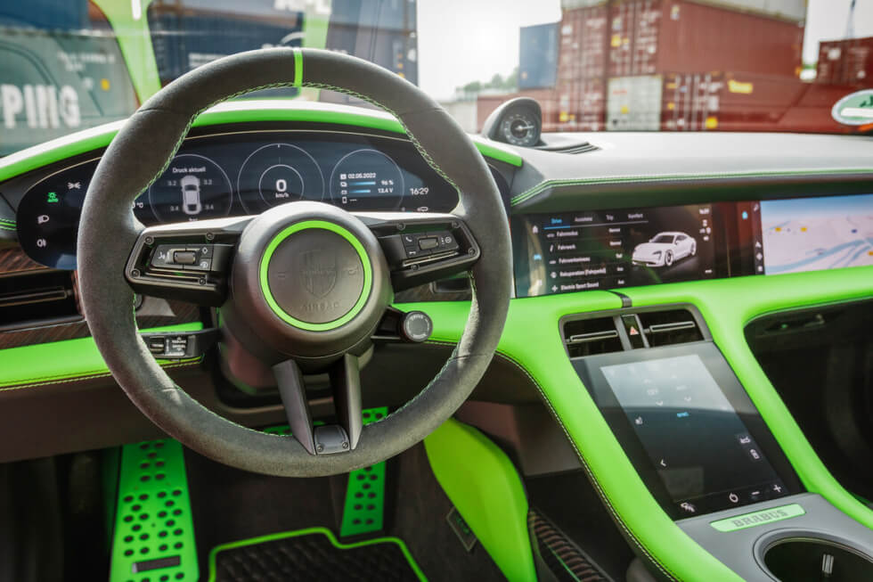 Taycan Turbo S Steering Wheel