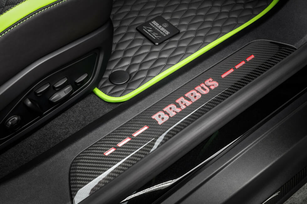 Taycan Turbo S Tread Plate