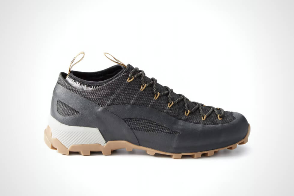 NAGLEV’s UNICO Is A Stylish Pair Of Hikers Constructed Mostly From Natural Materials