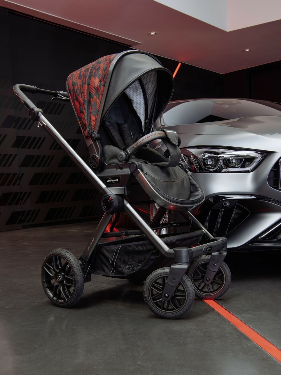 AMG GT Stroller Side