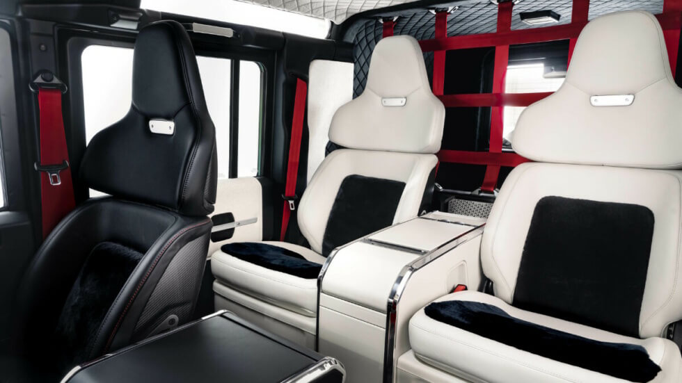 Q40 Defender Rear Seats