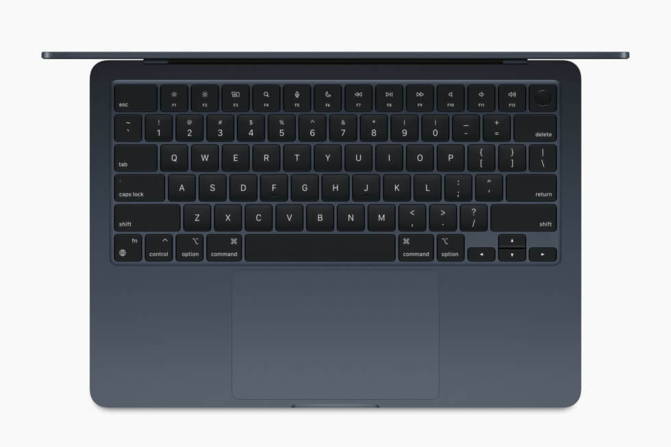 MacBook Air M2 Keyboard