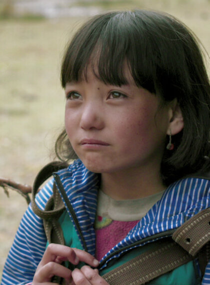 Lunana: A Yak in the Classroom