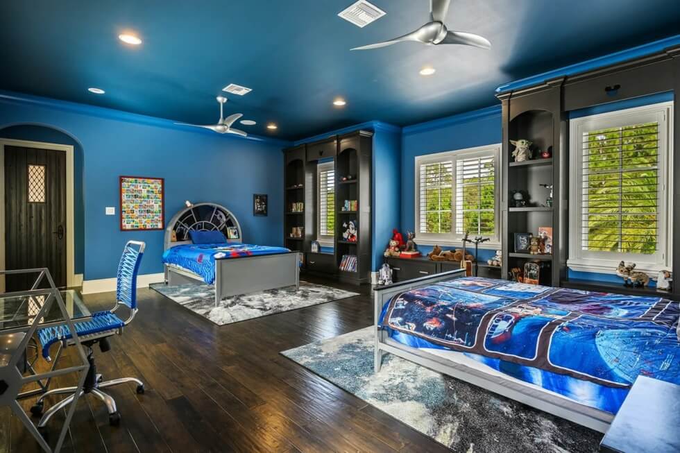 Golden Oak Estate bedroom