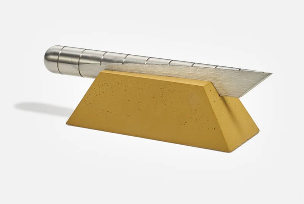 Keep Your Desk Knife Close By With Craighill’s Desk Knife Plinth 