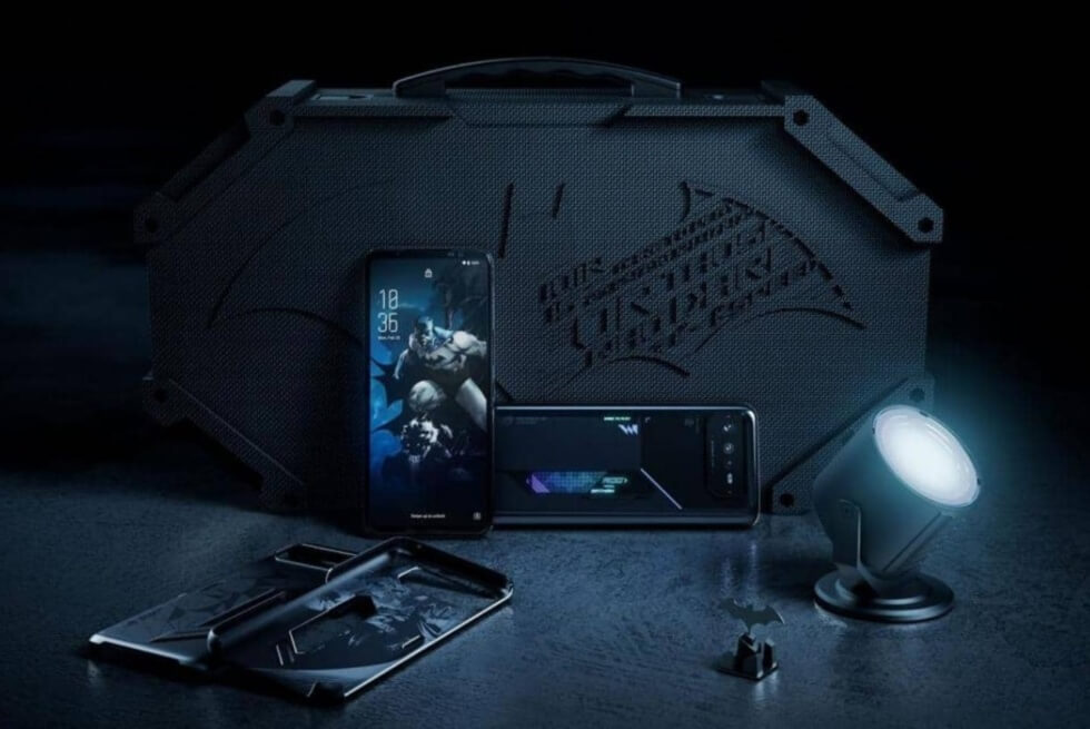 Asus Surprises The Dark Knight Fans With The ROG Phone 6 Batman Edition