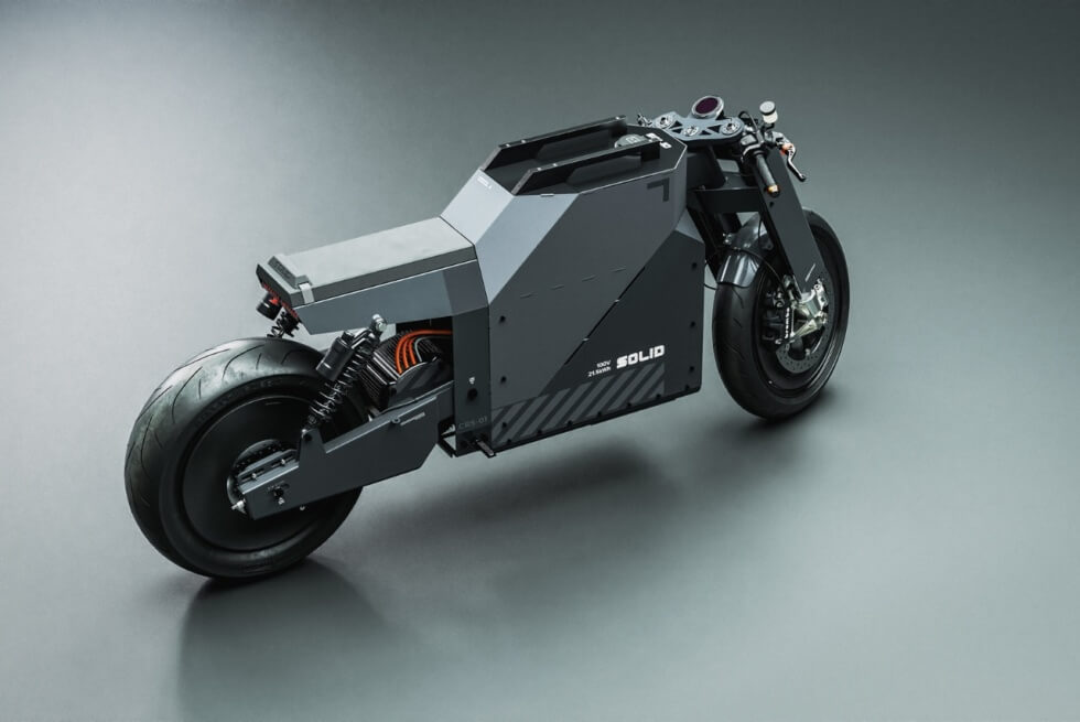 SOLID EV Calls On VoyagerCo. To Design The CRS-01 Electric Bike Concept