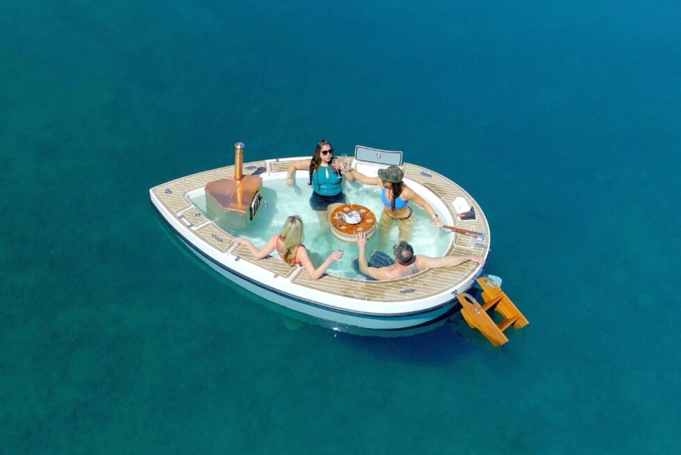 Spacruzzi: Enjoy A Leisurely Soak/Cruise The Next Time You’re Out On The Lake