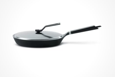 Vermicular Oven-Safe Skillet