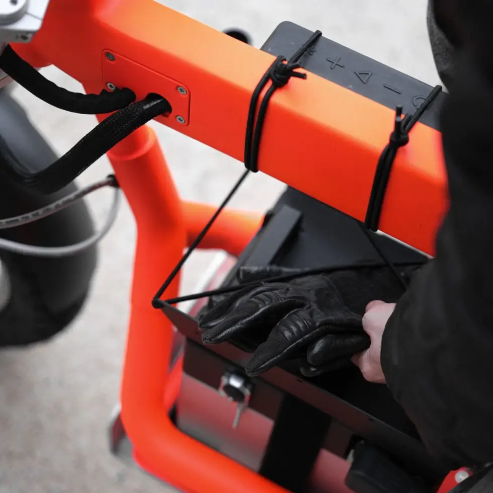 Flex Orange Ant Frame