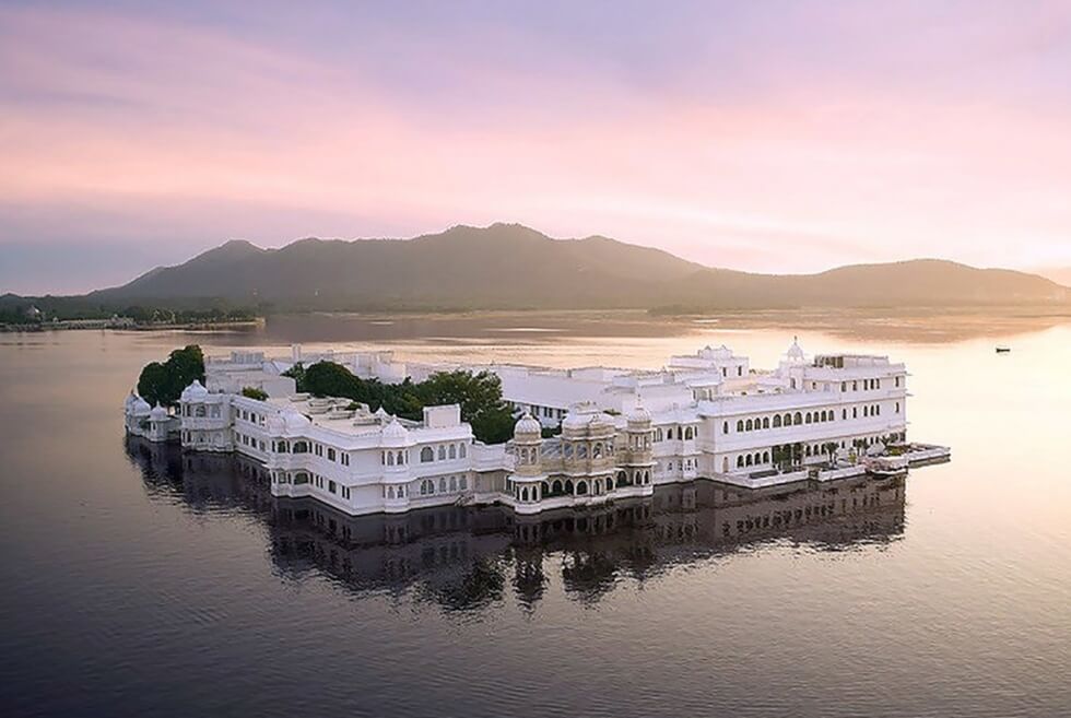 The Taj Lake Palace Is A Majestic Floating Oasis Steeped In History