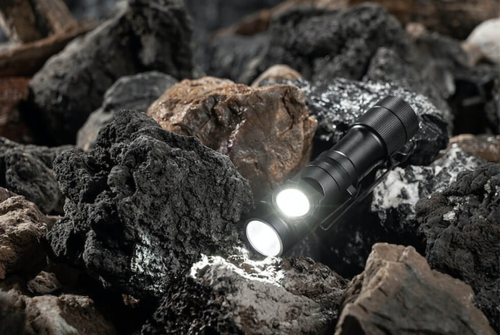 L1 flashlight