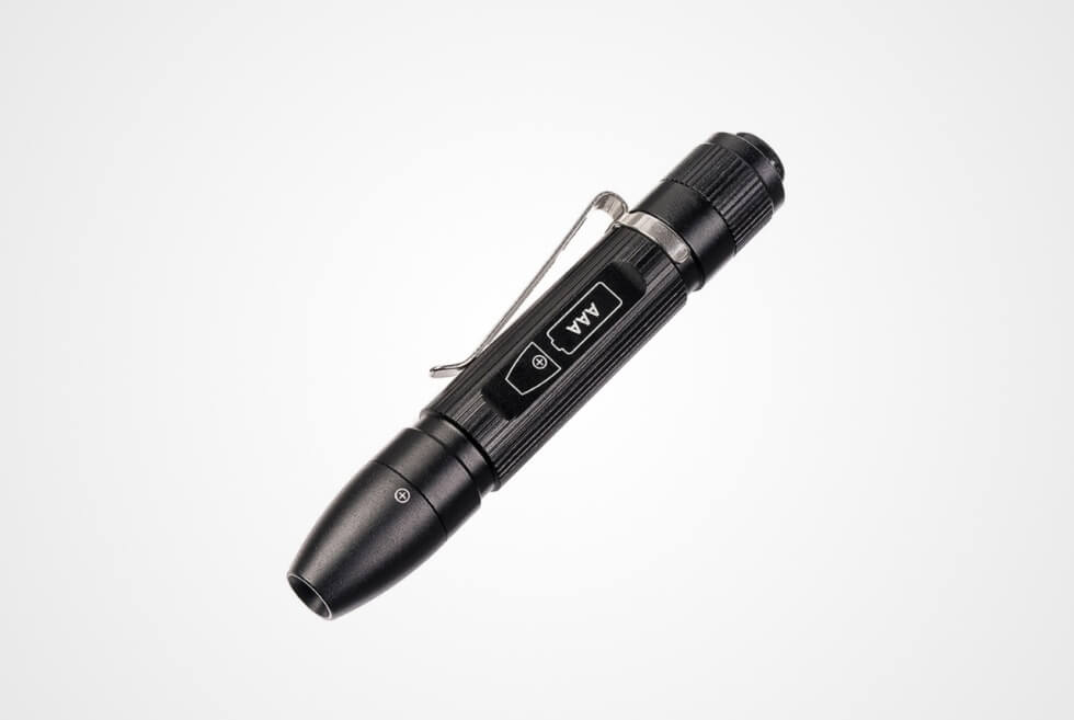 Weltool M6-Mini LED Flashlight