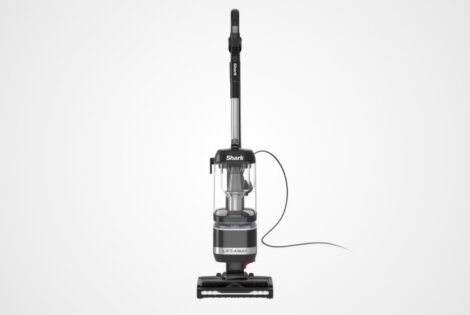 Shark Navigator Lift-Away ADV Upright Vacuum