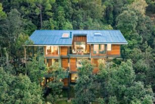Villa in the Woods