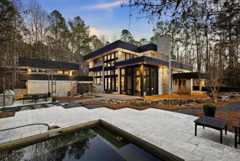 Chattahoochee Hills home