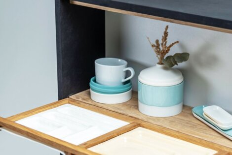 Gere Multifunctional Crockery Shelf