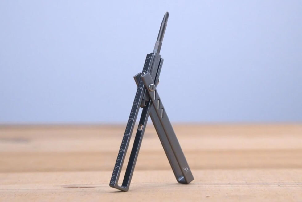 The Ti-ONE Packs Six Tools In A Design Smaller Than A Pen