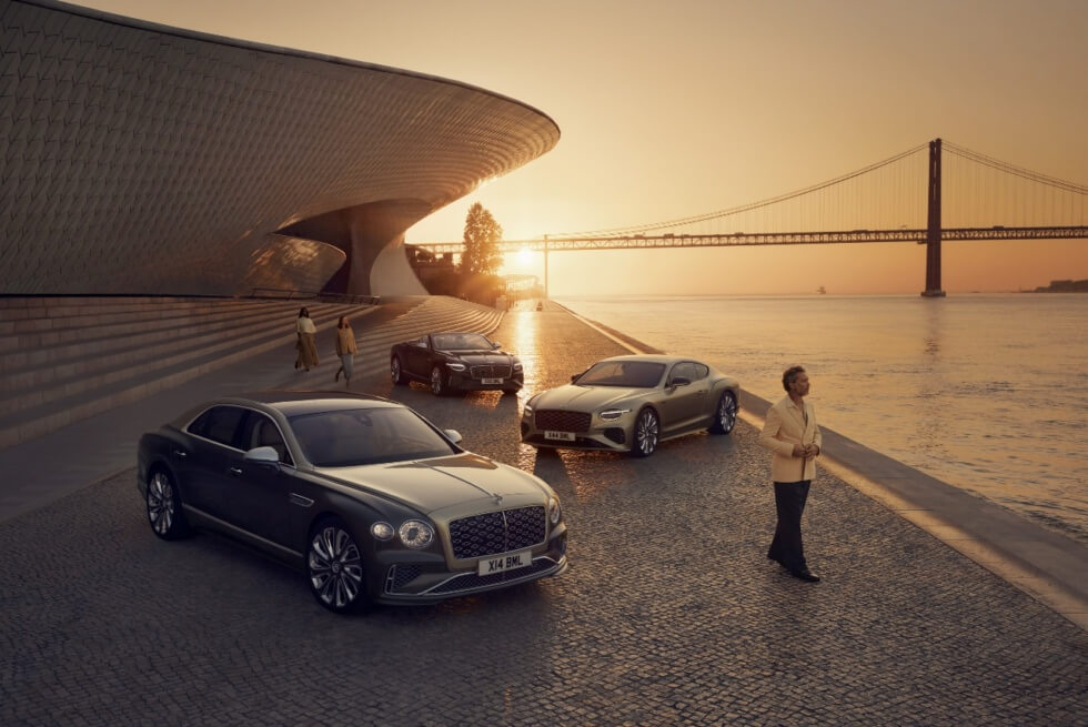 Flagship Bentley Hybrid Models Getting Mulliner Versions