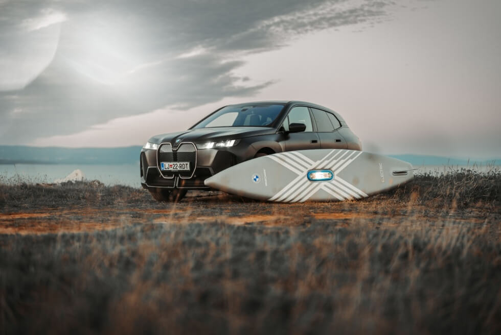 BMW x SipaBoards: A Premium Electric Stand-Up Paddleboard
