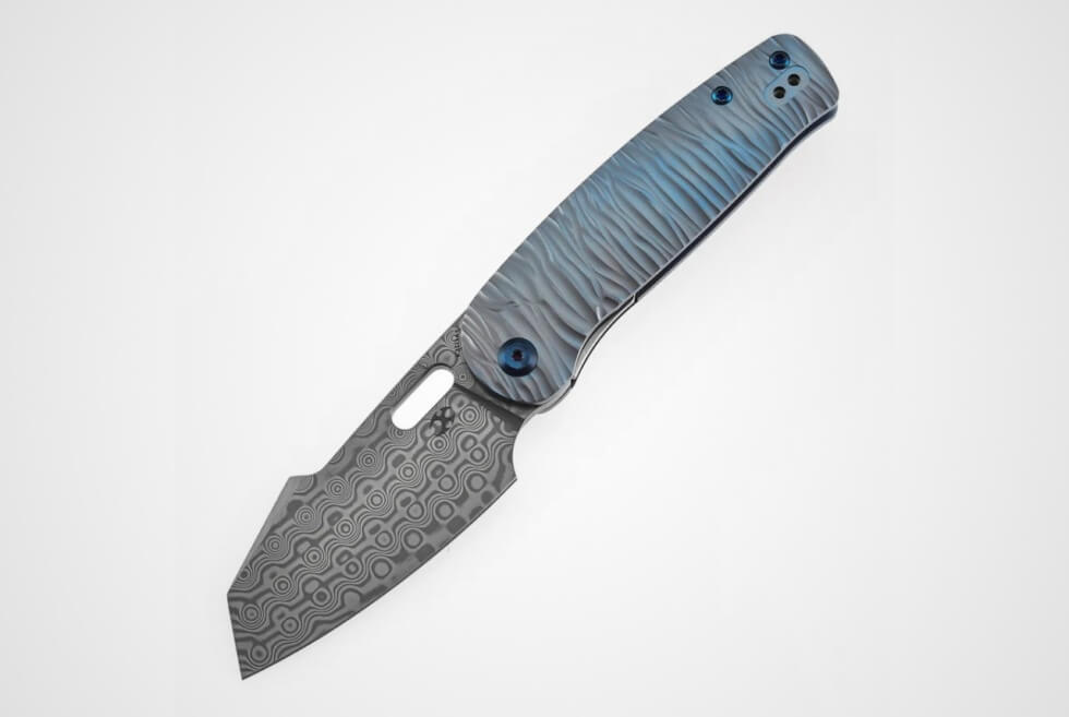 The KANSEPT K2111A5 Is A Sleek And Artisanal Folder
