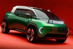 Green Fiat Multiplay Concept shown in its flexible family-vehicle configuration